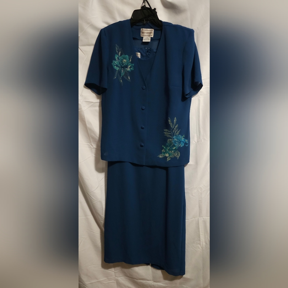 Karin Steven's Gorgeous ladys long 2pic. Blue Dress. Size 8